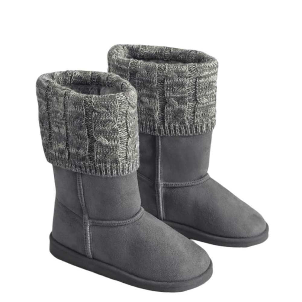 Girl’s Gray Knit Cuff Boots